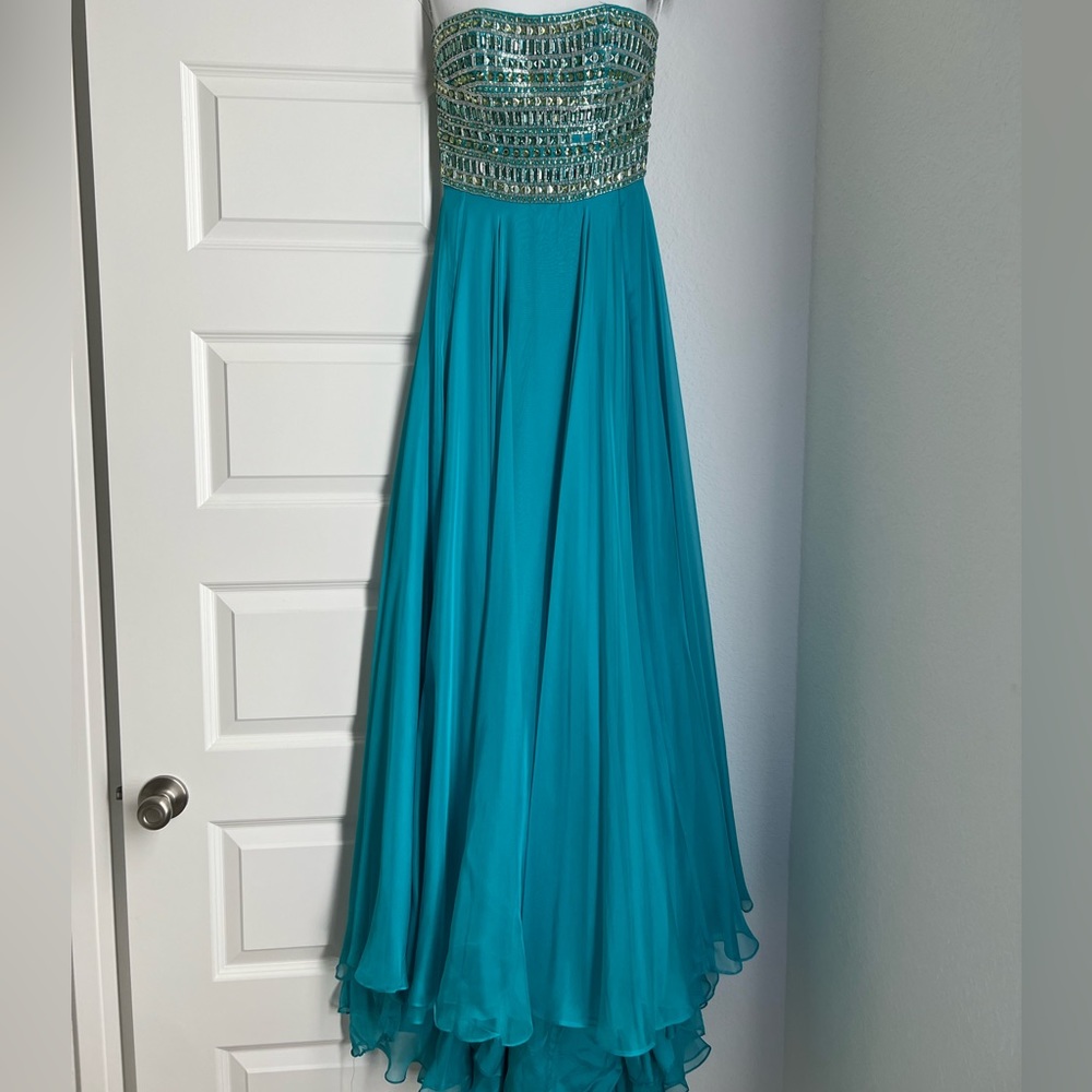 Sherri Hill Prom Dress